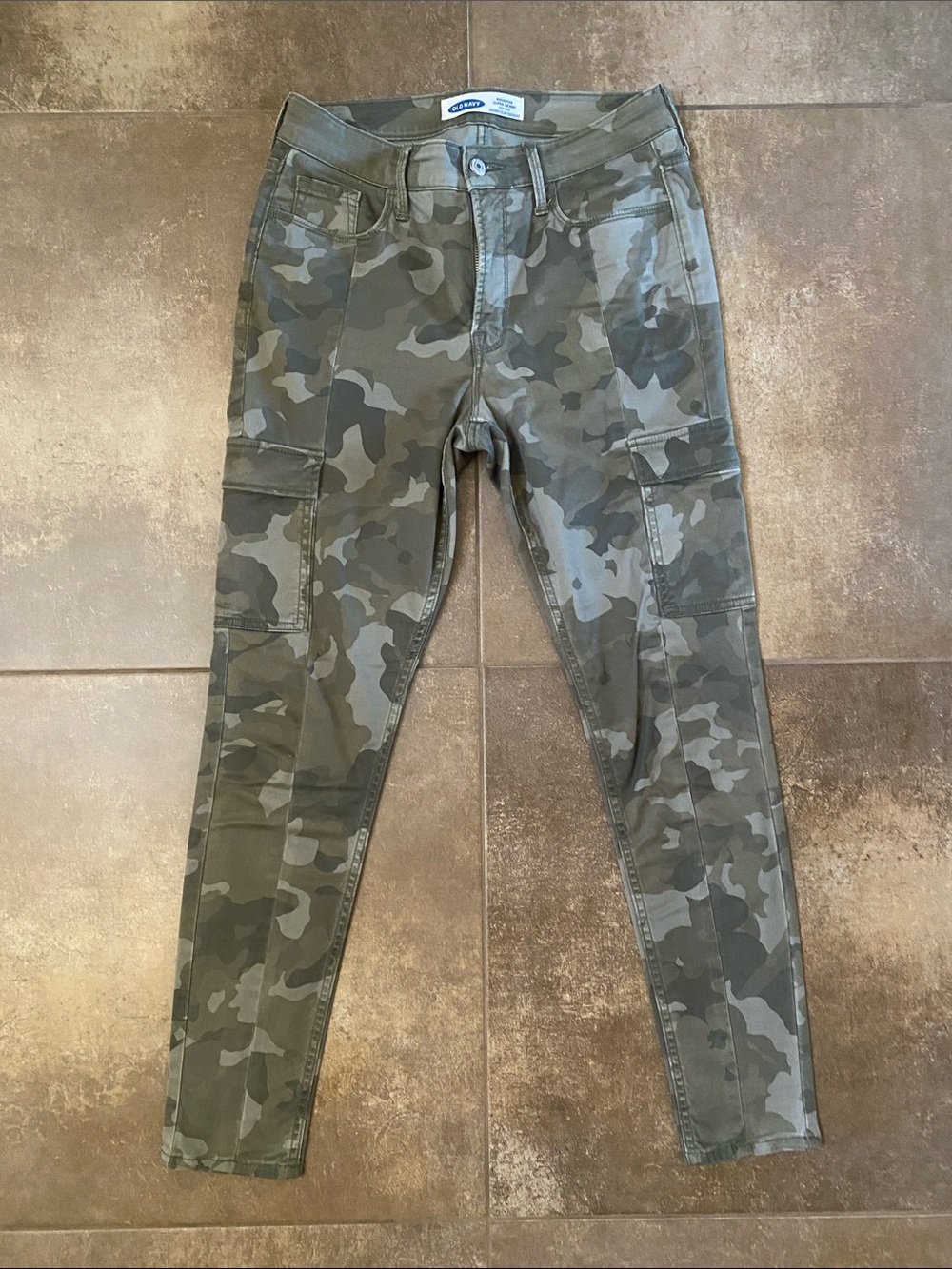 Camouflage Cargo Skinny Jeans - Olive Green